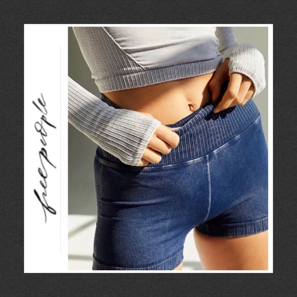 Free People Pants - 2x HP - FREE PEOPLE GOOD KARMA SHORTS